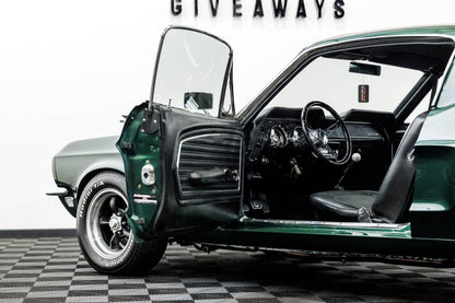 Gagnant 2025 - 1968 Ford Mustang Fastback 390GT 'Bullitt' Recreation & 2 000 €